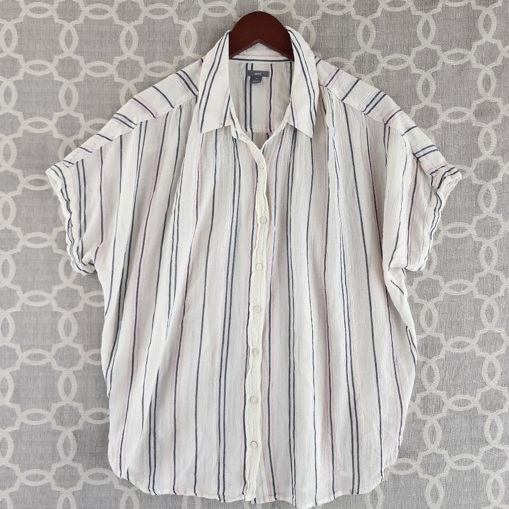 Lightweight White Striped Button-Front Shirt - Casual Women Top